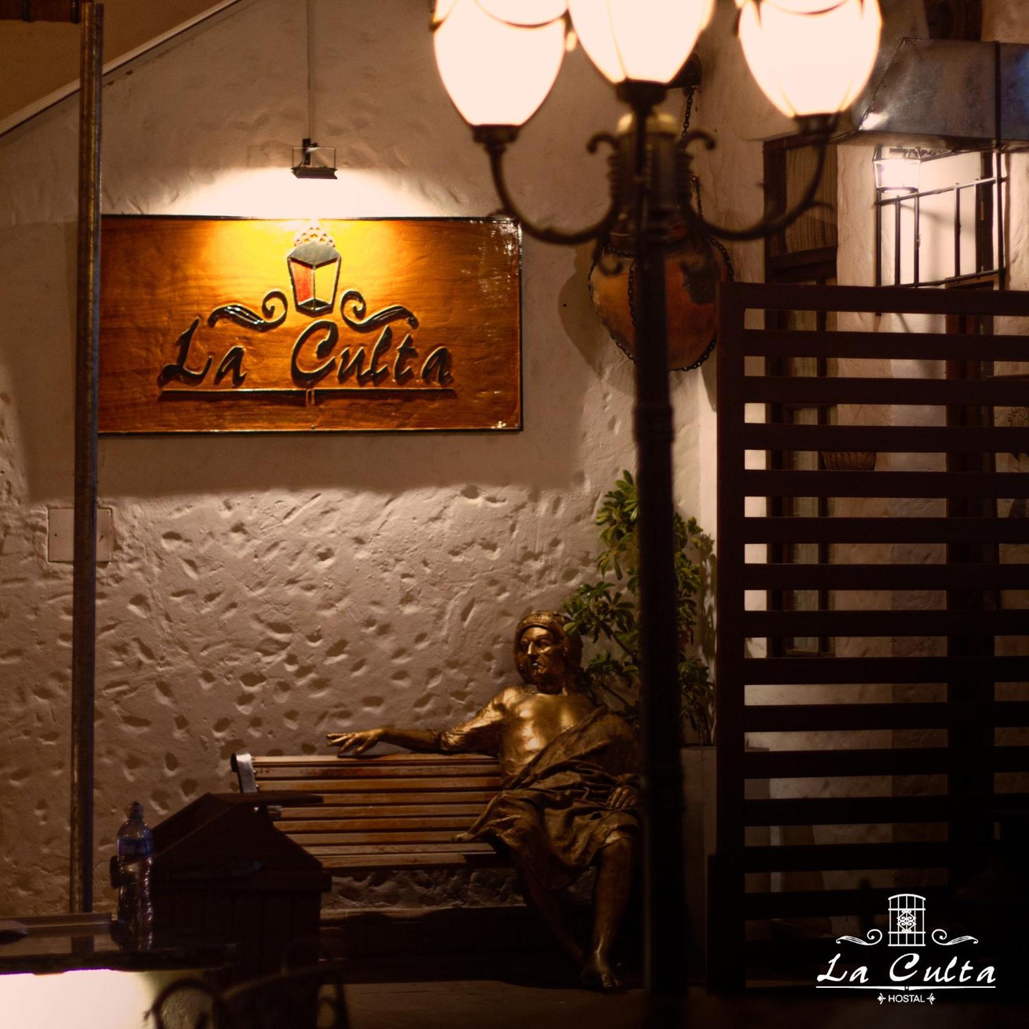 La Culta Centro Cultural Y Hostal 苏克雷 外观 照片
