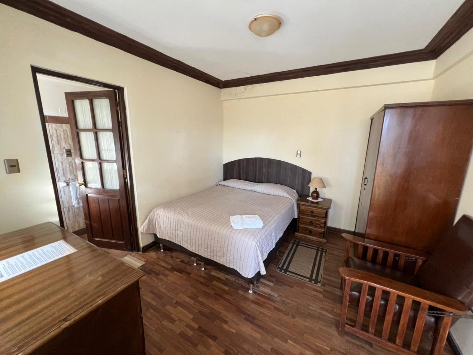 La Culta Centro Cultural Y Hostal 苏克雷 外观 照片